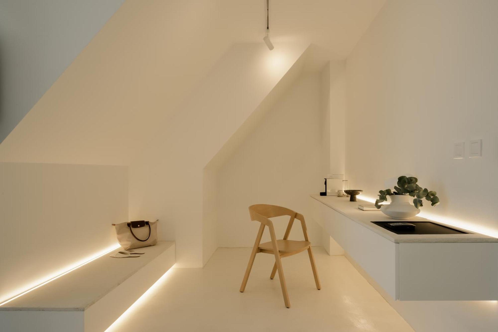 Hotel Hello Plovdiv - Free Parking And Pet Friendly ภายนอก รูปภาพ