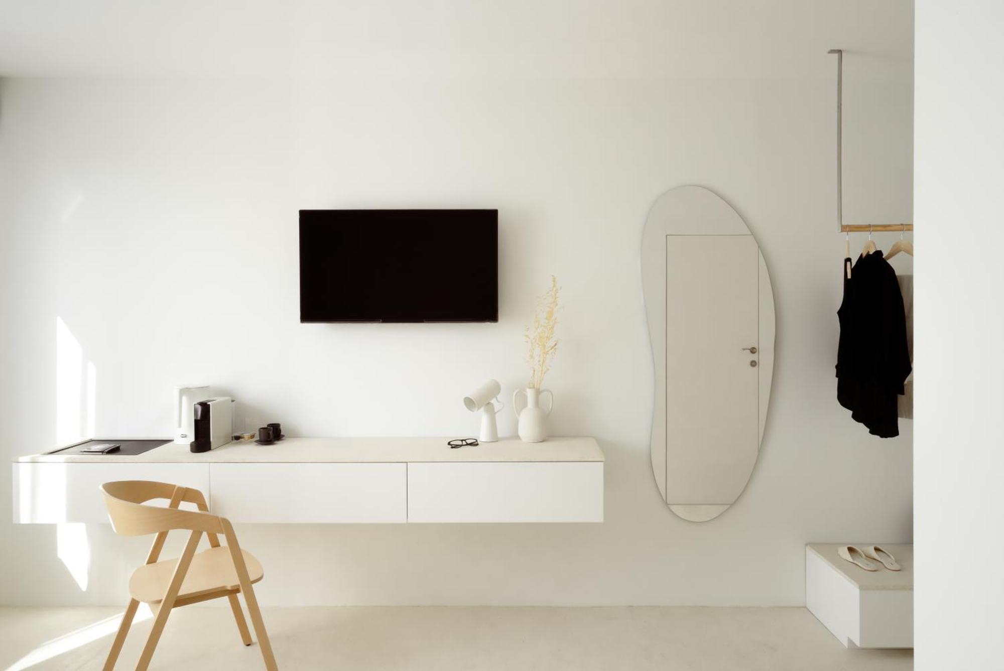 Hotel Hello Plovdiv - Free Parking And Pet Friendly ภายนอก รูปภาพ